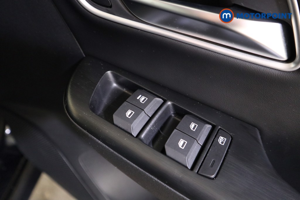 Mg Motor Uk ZS Trophy Automatic Petrol-Electric Hybrid SUV - Stock Number (1620804) - 14th supplementary image