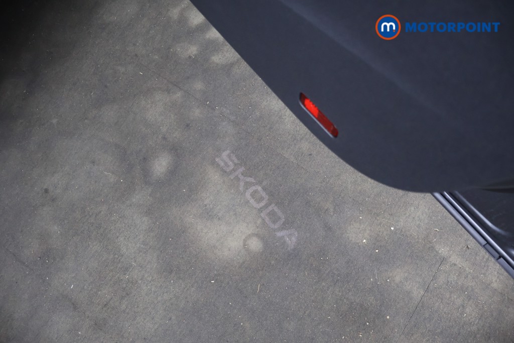 Skoda Karoq Sportline Edition Automatic Petrol SUV - Stock Number (1621028) - 25th supplementary image