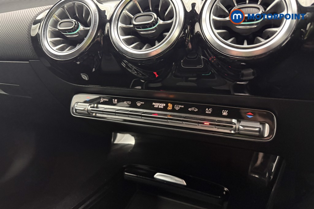 Mercedes-Benz A Class Amg Line Edition Automatic Petrol Plug-In Hybrid Hatchback - Stock Number (1621413) - 13th supplementary image