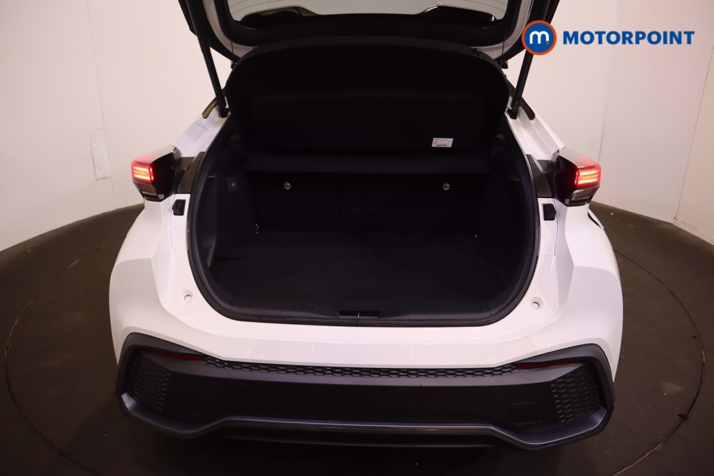 Toyota C-Hr Design Automatic Petrol Plug-In Hybrid SUV - Stock Number (1621427) - 8th supplementary image