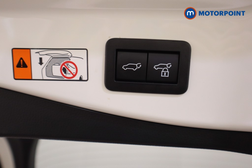 Toyota C-Hr Design Automatic Petrol Plug-In Hybrid SUV - Stock Number (1621427) - 33rd supplementary image