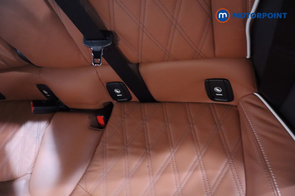 Mini Hatchback Cooper S Exclusive Automatic Petrol Hatchback - Stock Number (1621547) - 24th supplementary image