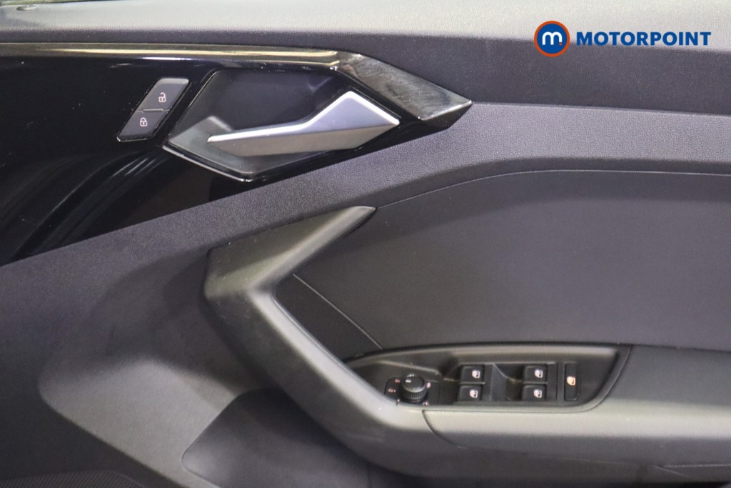 Audi A1 Technik Manual Petrol Hatchback - Stock Number (1621558) - 14th supplementary image