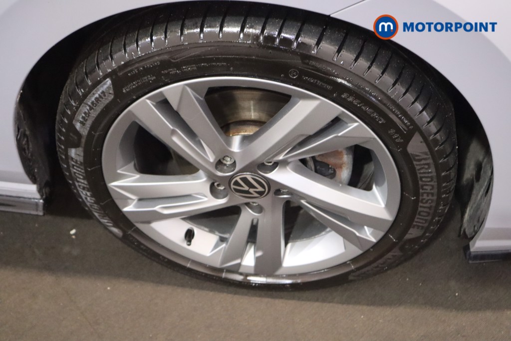 Volkswagen Golf R-Line Automatic Petrol Hatchback - Stock Number (1621724) - 12th supplementary image