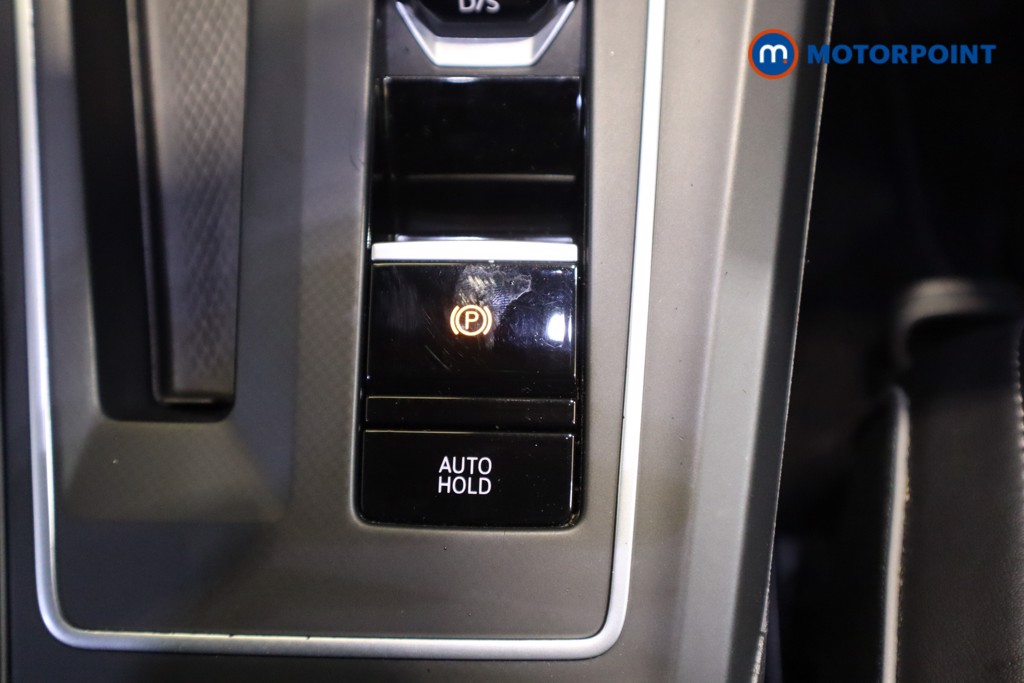 Volkswagen Golf R-Line Automatic Petrol Hatchback - Stock Number (1621724) - 25th supplementary image