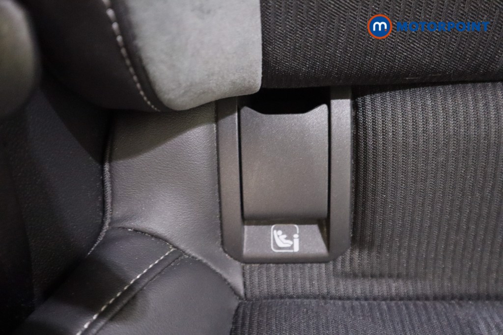 Volkswagen Golf R-Line Automatic Petrol Hatchback - Stock Number (1621724) - 29th supplementary image