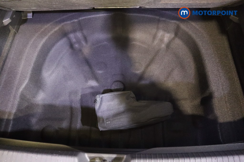 Volkswagen Golf R-Line Automatic Petrol Hatchback - Stock Number (1621724) - 31st supplementary image