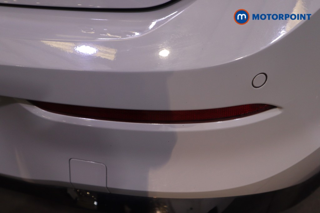 Volkswagen Golf R-Line Automatic Petrol Hatchback - Stock Number (1621724) - 34th supplementary image