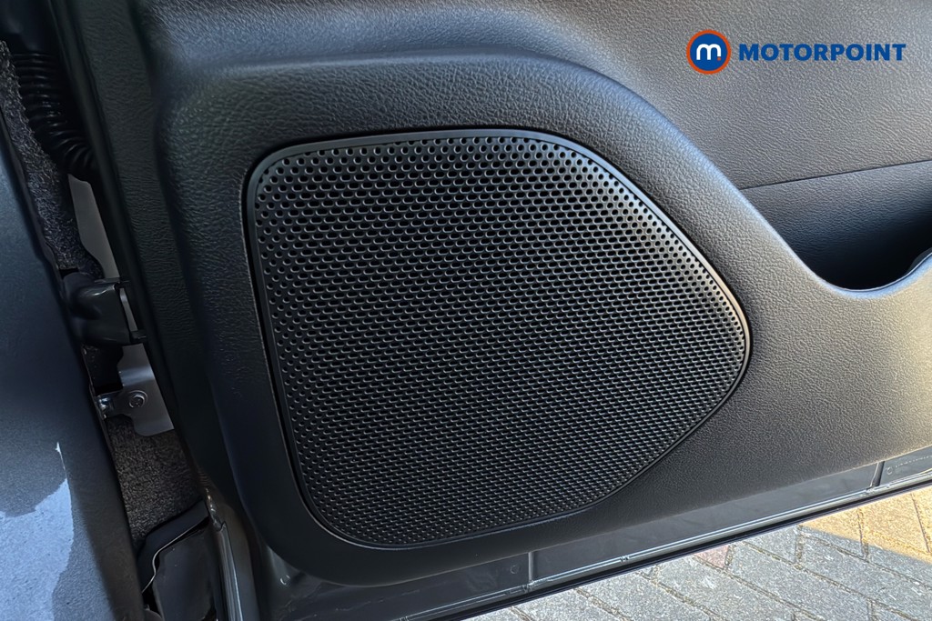 Nissan Qashqai Acenta Premium Automatic Petrol-Electric Hybrid SUV - Stock Number (1621879) - 21st supplementary image