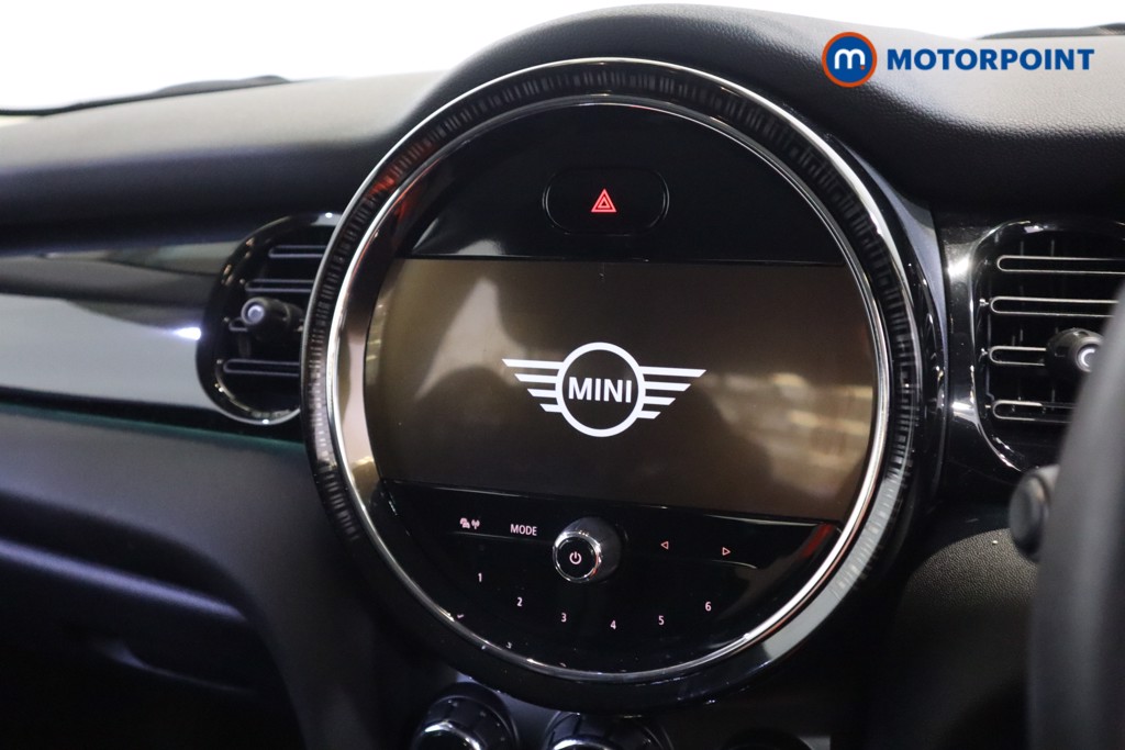 Mini Hatchback Cooper S Level 1 Automatic Electric Hatchback - Stock Number (1622410) - 2nd supplementary image