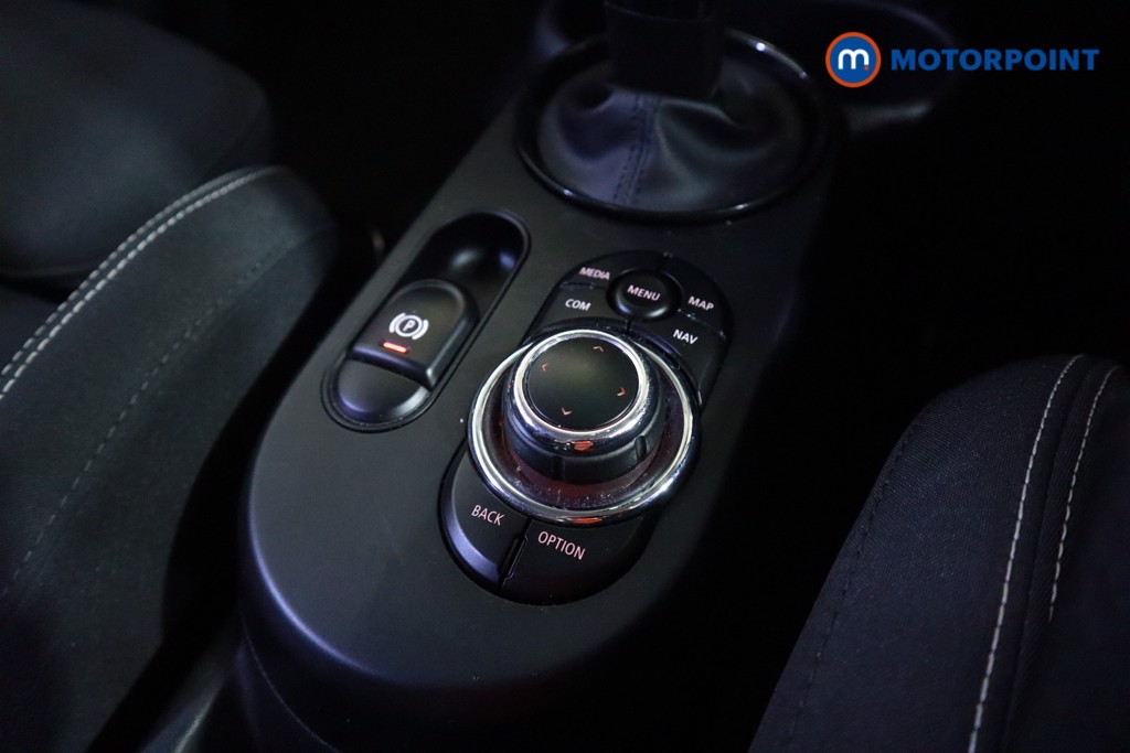 Mini Hatchback Cooper S Level 1 Automatic Electric Hatchback - Stock Number (1622410) - 19th supplementary image