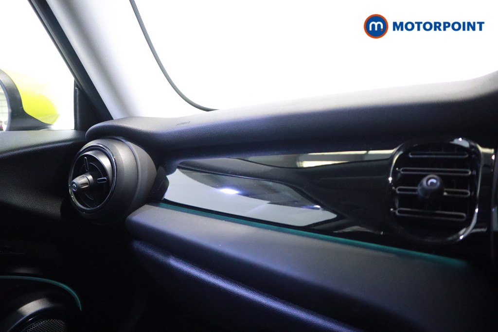 Mini Hatchback Cooper S Level 1 Automatic Electric Hatchback - Stock Number (1622410) - 21st supplementary image