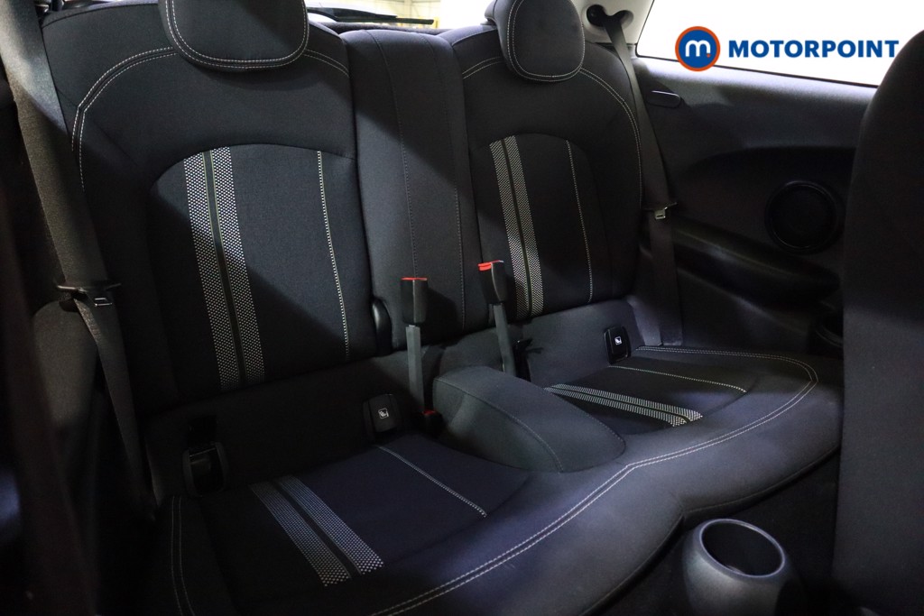 Mini Hatchback Cooper S Level 1 Automatic Electric Hatchback - Stock Number (1622410) - 24th supplementary image