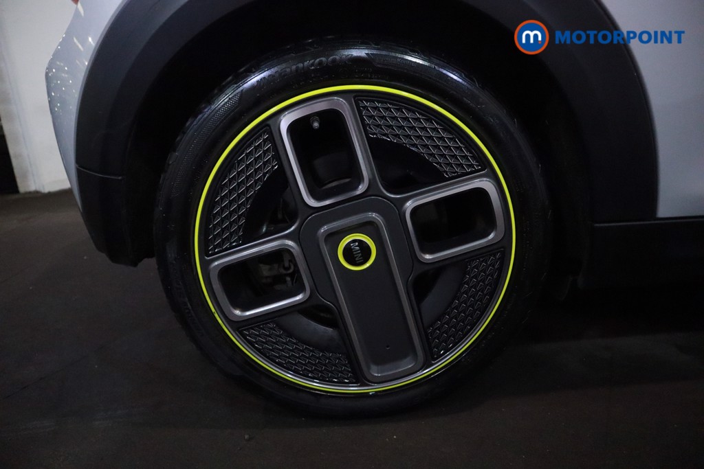 Mini Hatchback Cooper S Level 1 Automatic Electric Hatchback - Stock Number (1622410) - 27th supplementary image