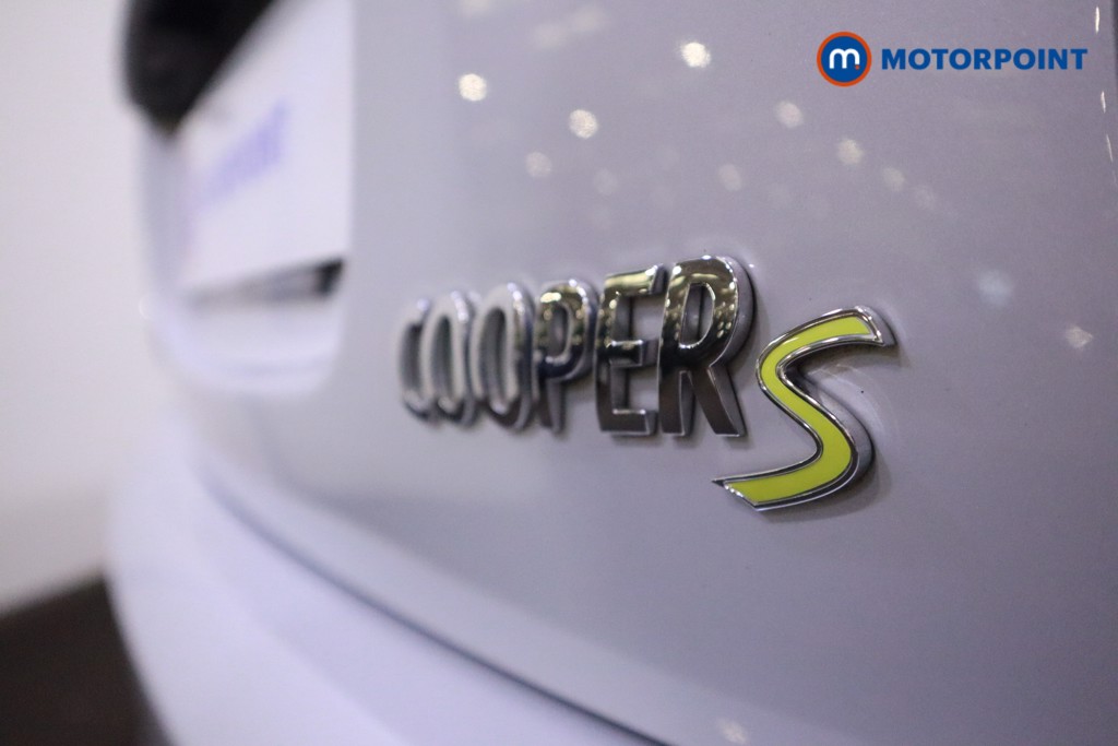 Mini Hatchback Cooper S Level 1 Automatic Electric Hatchback - Stock Number (1622410) - 34th supplementary image