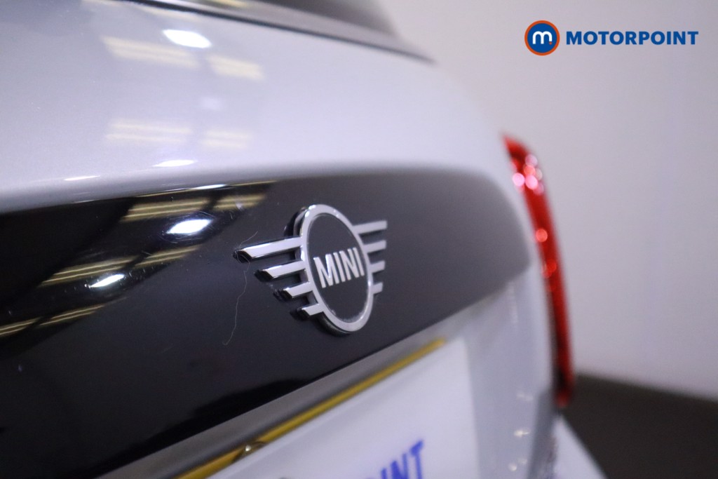 Mini Hatchback Cooper S Level 1 Automatic Electric Hatchback - Stock Number (1622410) - 36th supplementary image