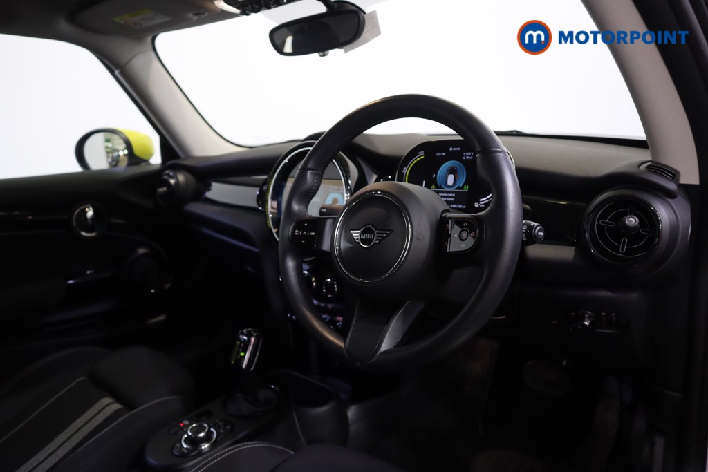 Mini Hatchback Cooper S Level 1 Automatic Electric Hatchback - Stock Number (1622410) - 1st supplementary image