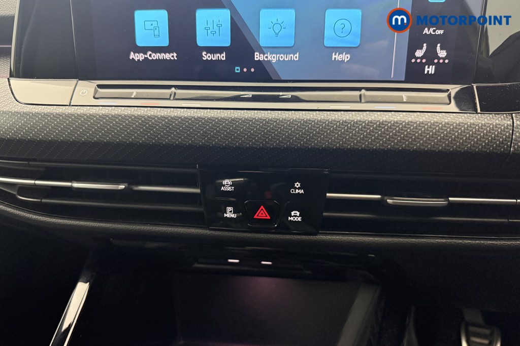 Volkswagen Golf R-Line Manual Petrol Estate - Stock Number (1622580) - 4th supplementary image