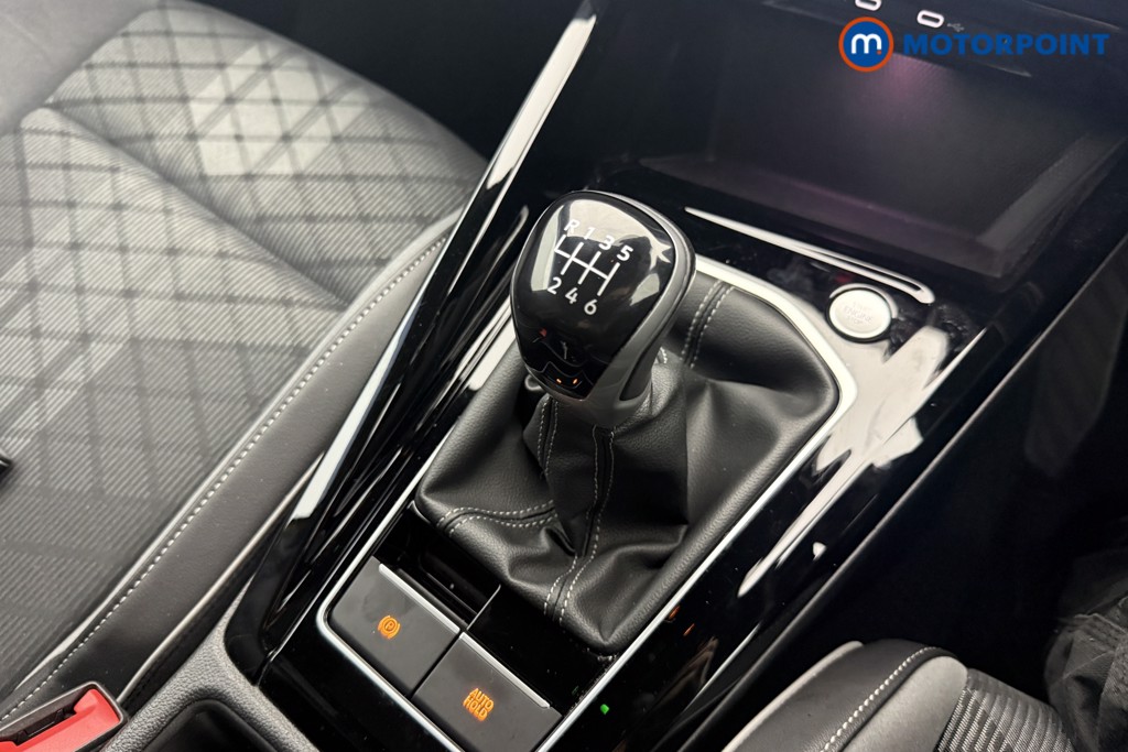 Volkswagen Golf R-Line Manual Petrol Estate - Stock Number (1622580) - 5th supplementary image