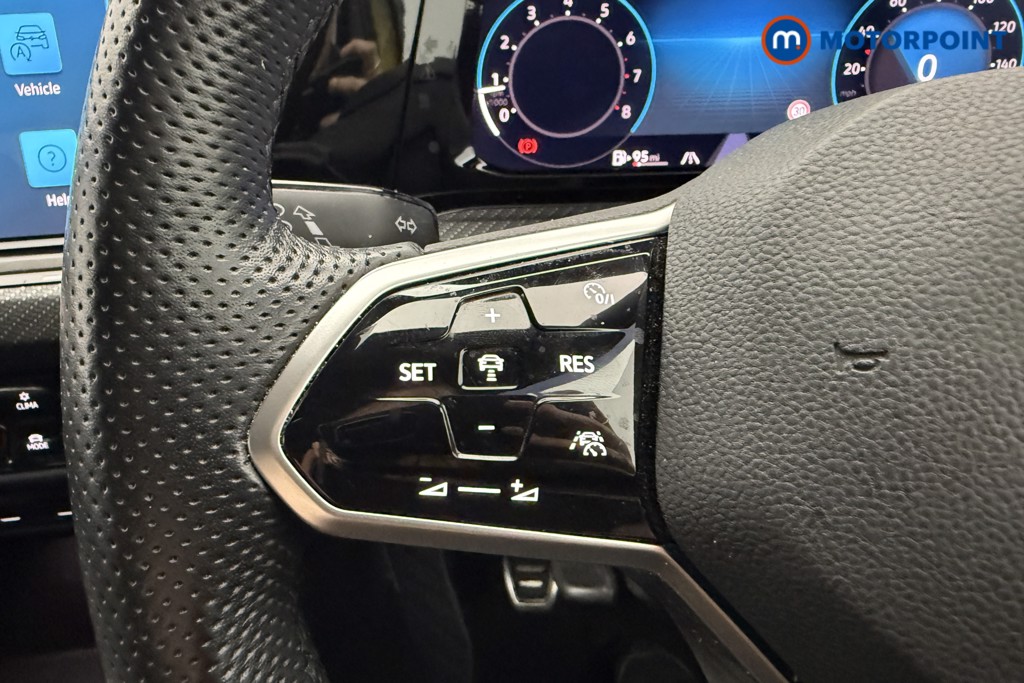 Volkswagen Golf R-Line Manual Petrol Estate - Stock Number (1622580) - 7th supplementary image