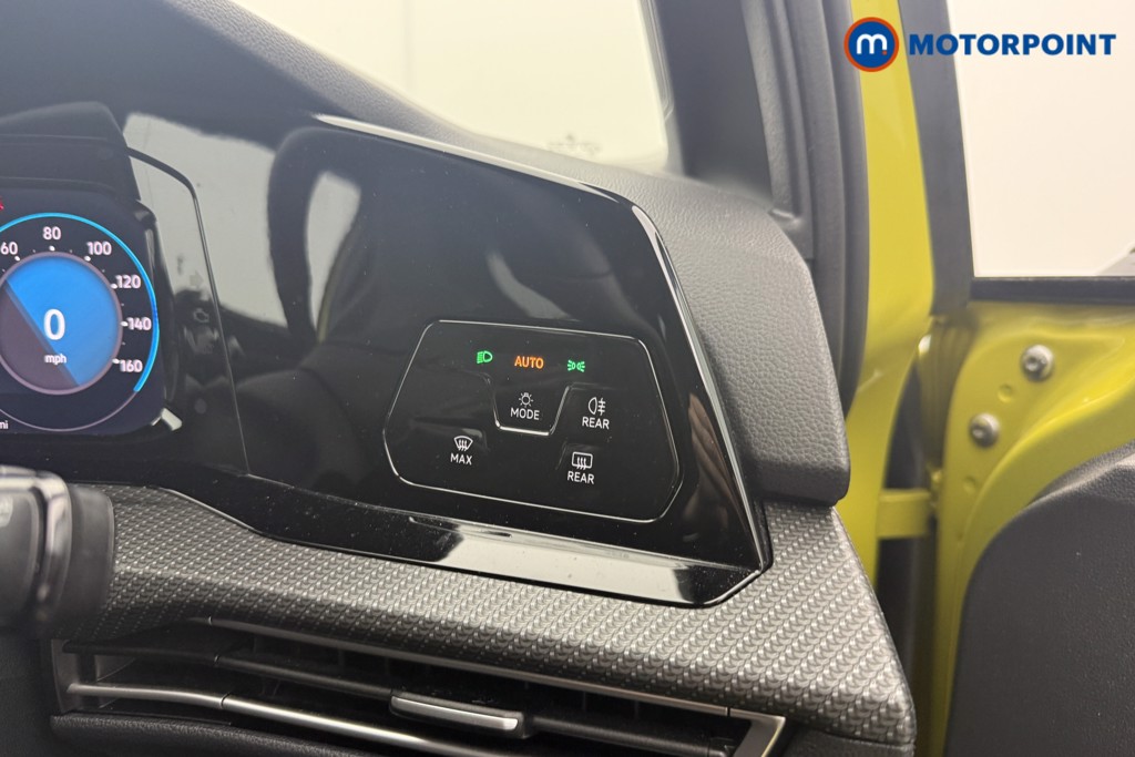 Volkswagen Golf R-Line Manual Petrol Estate - Stock Number (1622580) - 9th supplementary image