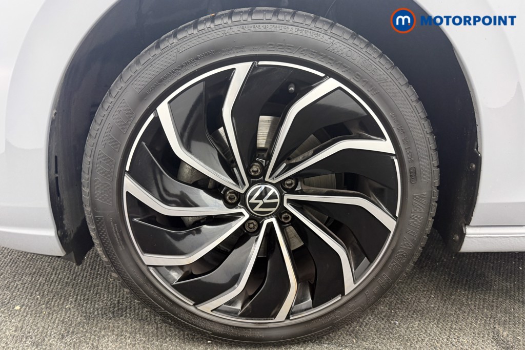 Volkswagen Golf Style Edition Manual Petrol Hatchback - Stock Number (1623126) - 21st supplementary image