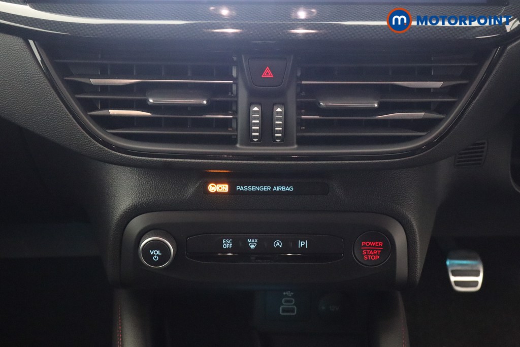 Ford Focus ST Manual Petrol Hatchback - Stock Number (1623292) - 3rd supplementary image
