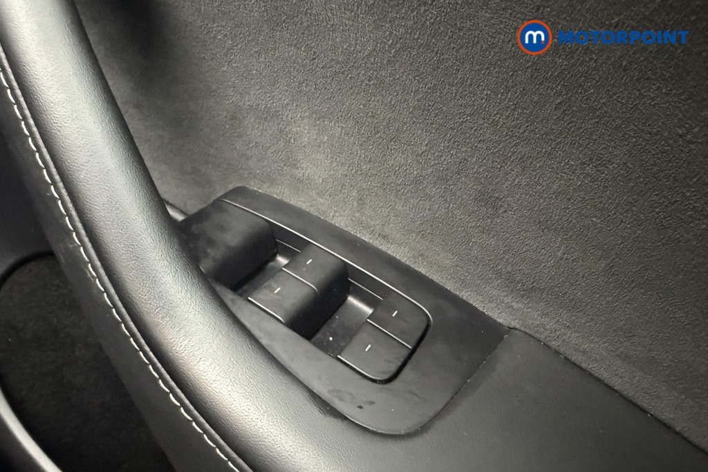 Tesla Model Y Long Range Automatic Electric SUV - Stock Number (1598846) - 14th supplementary image