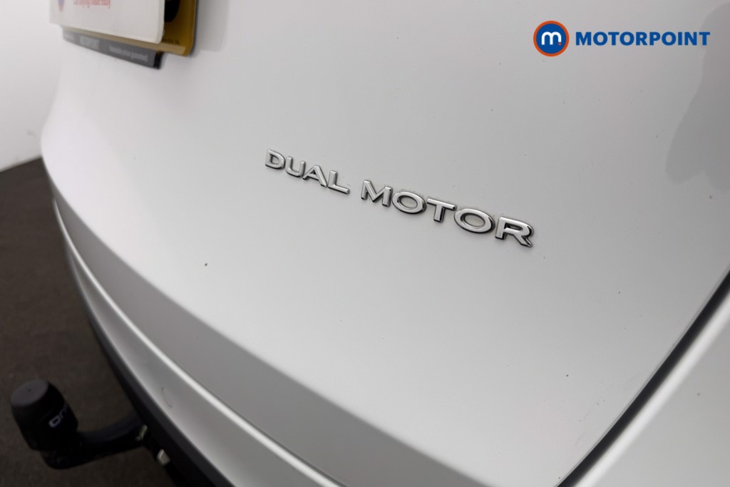 Tesla Model Y Long Range Automatic Electric SUV - Stock Number (1598846) - 17th supplementary image