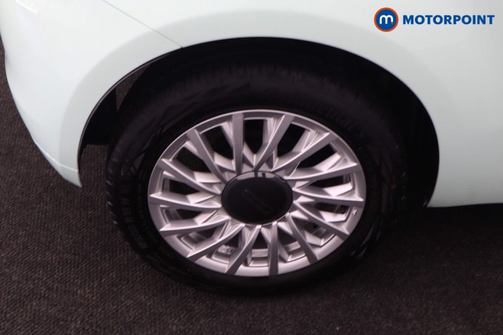 Fiat 500 Lounge Manual Petrol Hatchback - Stock Number (1601993) - 19th supplementary image