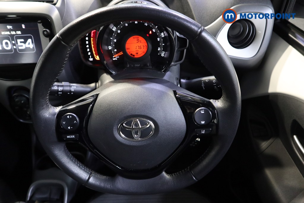 Toyota Aygo X-Play Manual Petrol Hatchback - Stock Number (1603745) - 2nd supplementary image