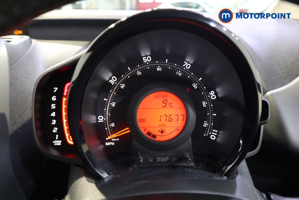 Toyota Aygo X-Play Manual Petrol Hatchback - Stock Number (1603745) - 5th supplementary image