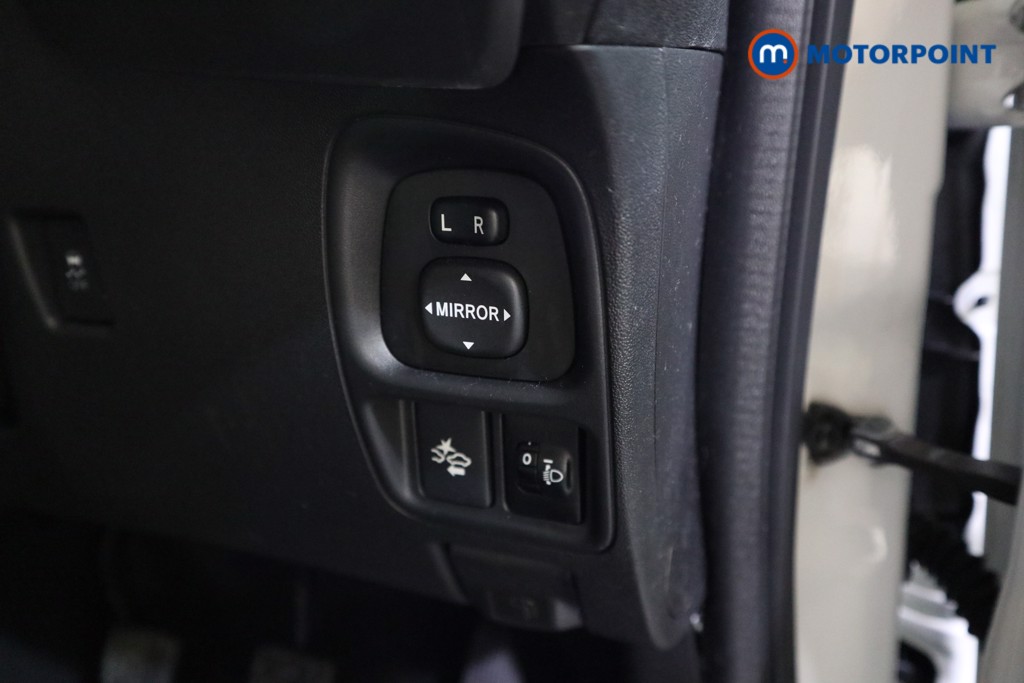 Toyota Aygo X-Play Manual Petrol Hatchback - Stock Number (1603745) - 12th supplementary image