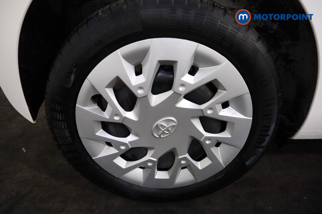 Toyota Aygo X-Play Manual Petrol Hatchback - Stock Number (1603745) - 18th supplementary image