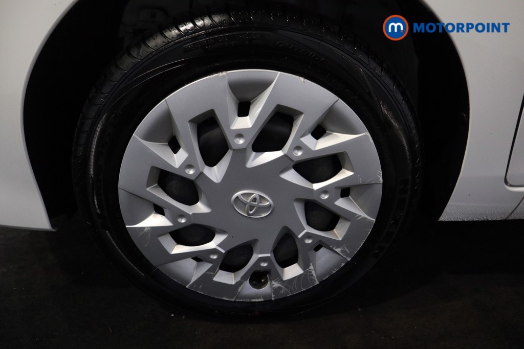 Toyota Aygo X-Play Manual Petrol Hatchback - Stock Number (1603745) - 20th supplementary image