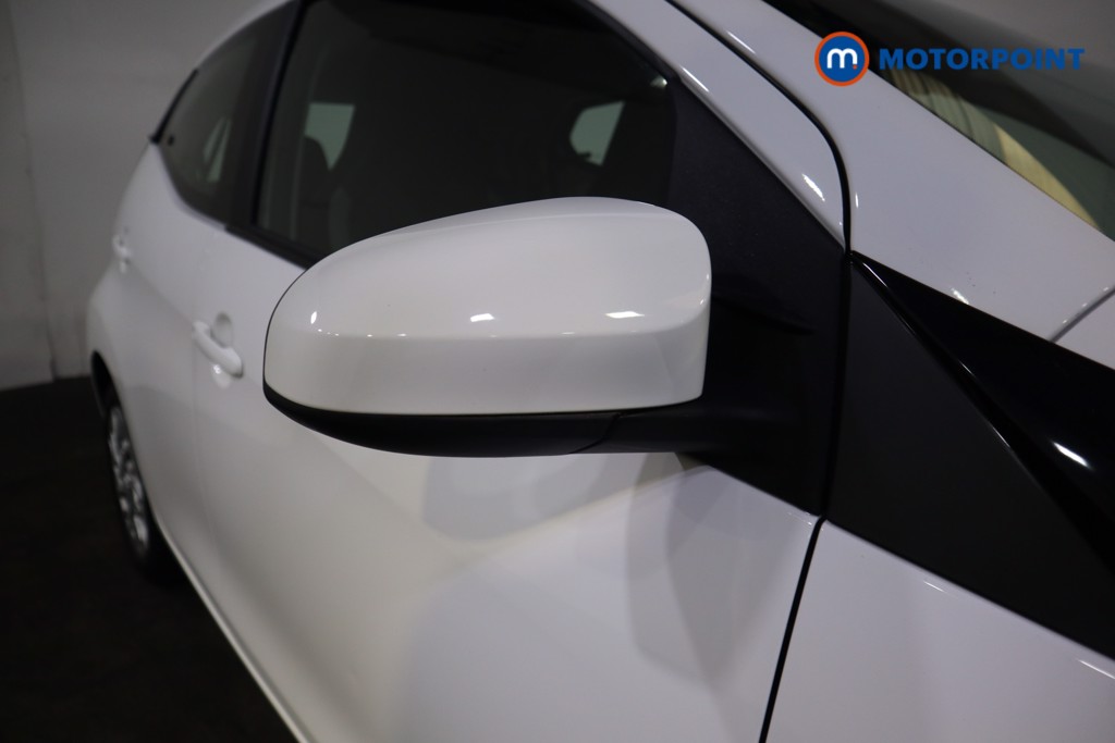 Toyota Aygo X-Play Manual Petrol Hatchback - Stock Number (1603745) - 25th supplementary image