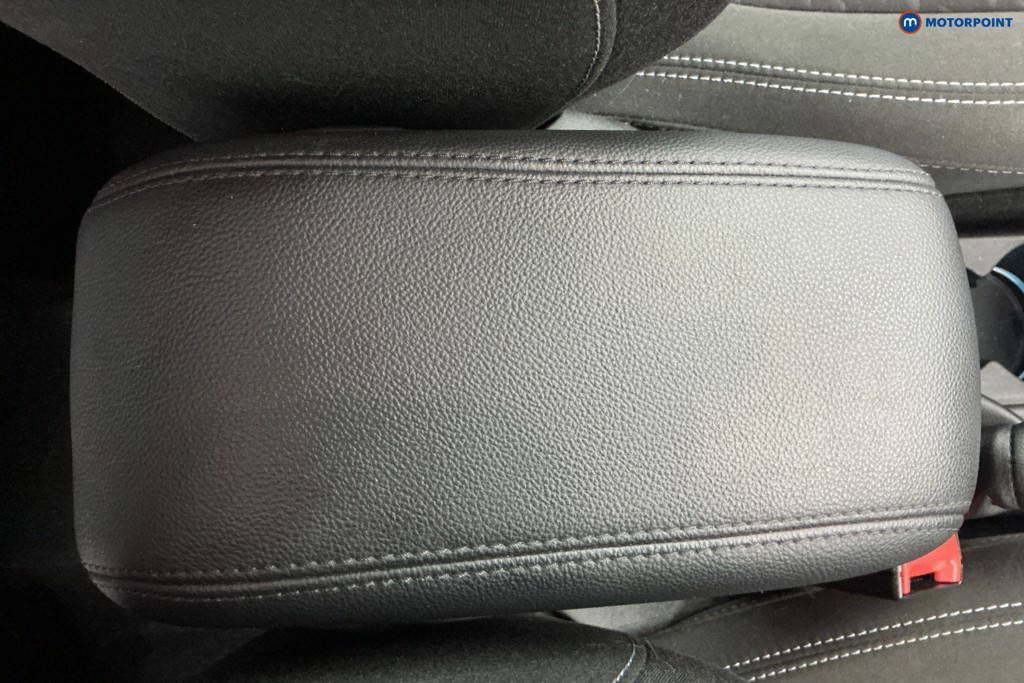 Ford Fiesta Titanium Automatic Petrol Hatchback - Stock Number (1604923) - 17th supplementary image