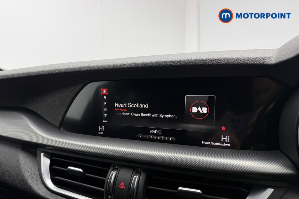 Alfa Romeo Stelvio Milano Automatic Petrol SUV - Stock Number (1605545) - 11th supplementary image