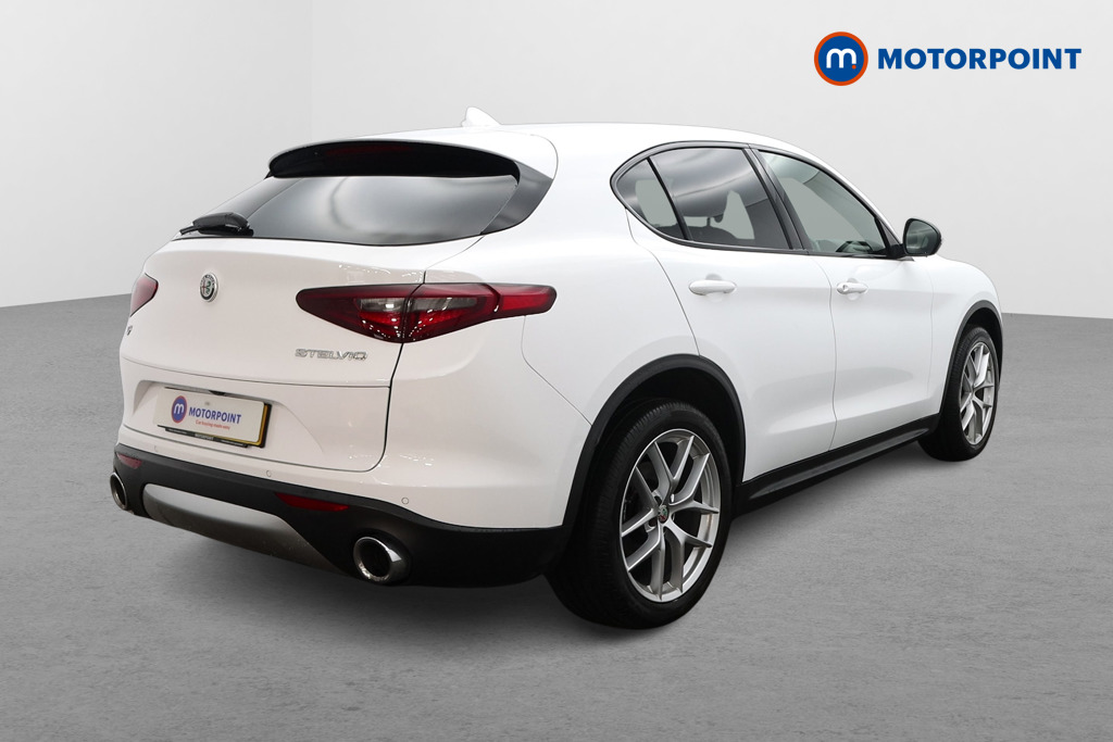 Alfa Romeo Stelvio Milano Automatic Petrol SUV - Stock Number (1605545) - Drivers side rear corner
