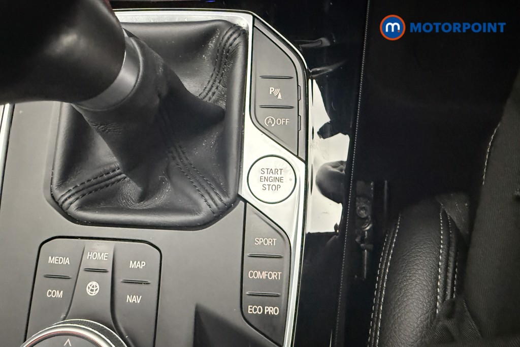 BMW 2 Series M Sport Manual Petrol Saloon - Stock Number (1605838) - 16th supplementary image