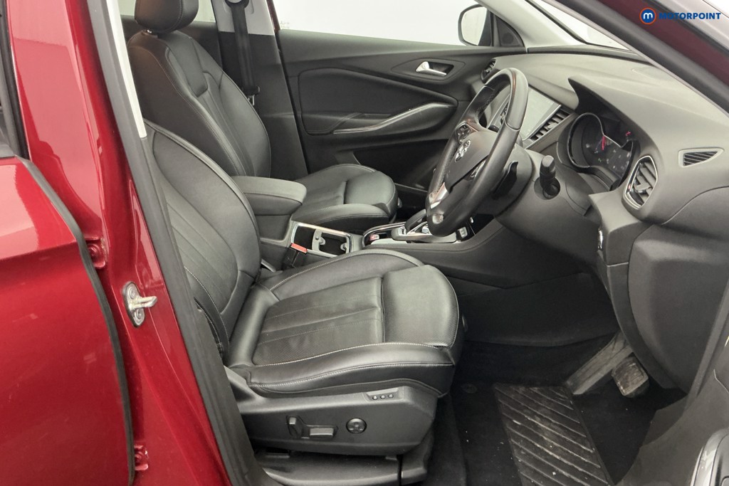 Vauxhall Grandland X Business Edition Nav Premium Automatic Petrol Plug-In Hybrid SUV - Stock Number (1607368) - 6th supplementary image