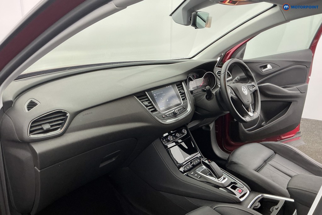 Vauxhall Grandland X Business Edition Nav Premium Automatic Petrol Plug-In Hybrid SUV - Stock Number (1607368) - 9th supplementary image