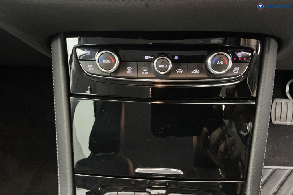 Vauxhall Grandland X Business Edition Nav Premium Automatic Petrol Plug-In Hybrid SUV - Stock Number (1607368) - 20th supplementary image