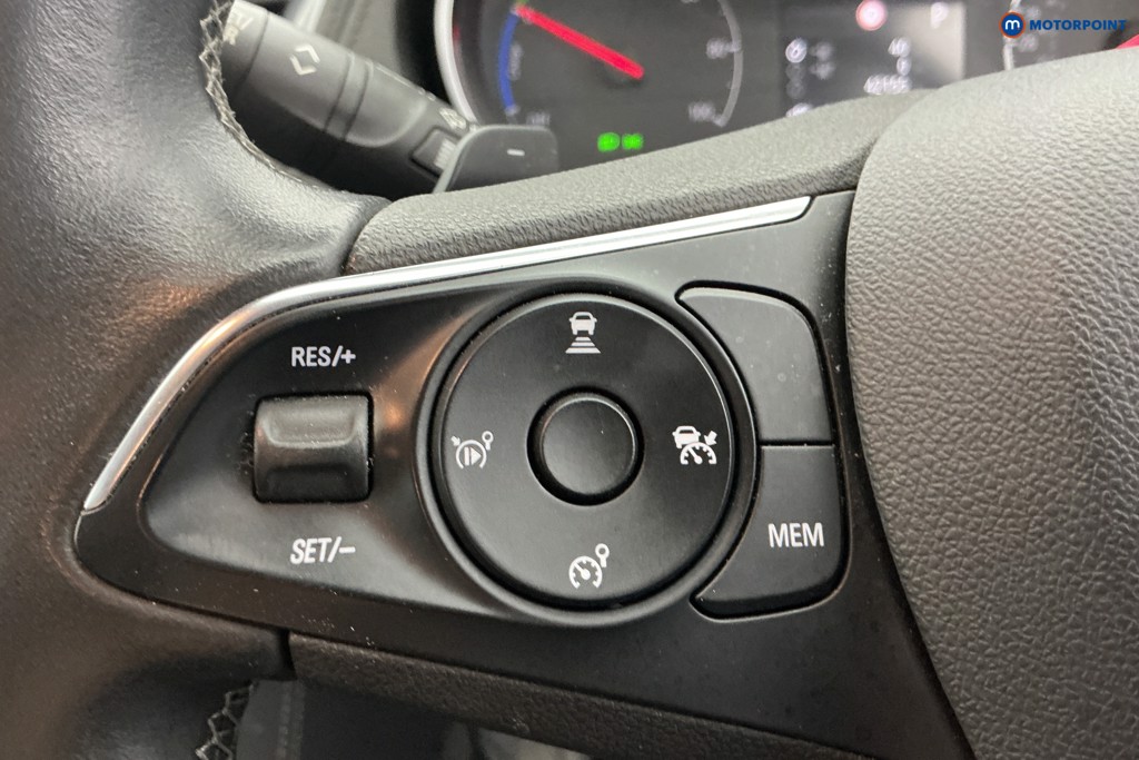 Vauxhall Grandland X Business Edition Nav Premium Automatic Petrol Plug-In Hybrid SUV - Stock Number (1607368) - 23rd supplementary image