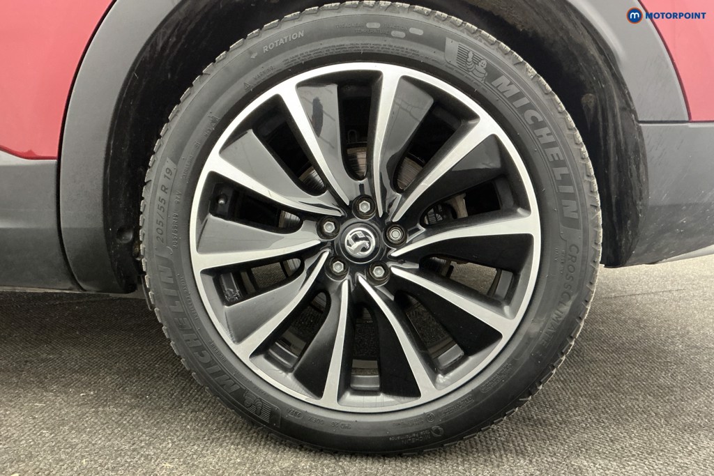 Vauxhall Grandland X Business Edition Nav Premium Automatic Petrol Plug-In Hybrid SUV - Stock Number (1607368) - 36th supplementary image