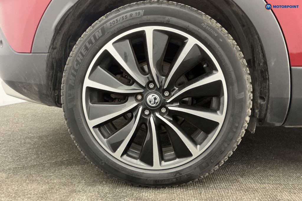 Vauxhall Grandland X Business Edition Nav Premium Automatic Petrol Plug-In Hybrid SUV - Stock Number (1607368) - 37th supplementary image