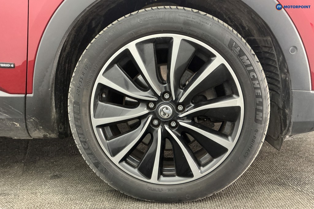 Vauxhall Grandland X Business Edition Nav Premium Automatic Petrol Plug-In Hybrid SUV - Stock Number (1607368) - 38th supplementary image