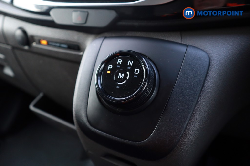 Ford Transit Limited Automatic Diesel Medium Roof Van - Stock Number (1607445) - 19th supplementary image