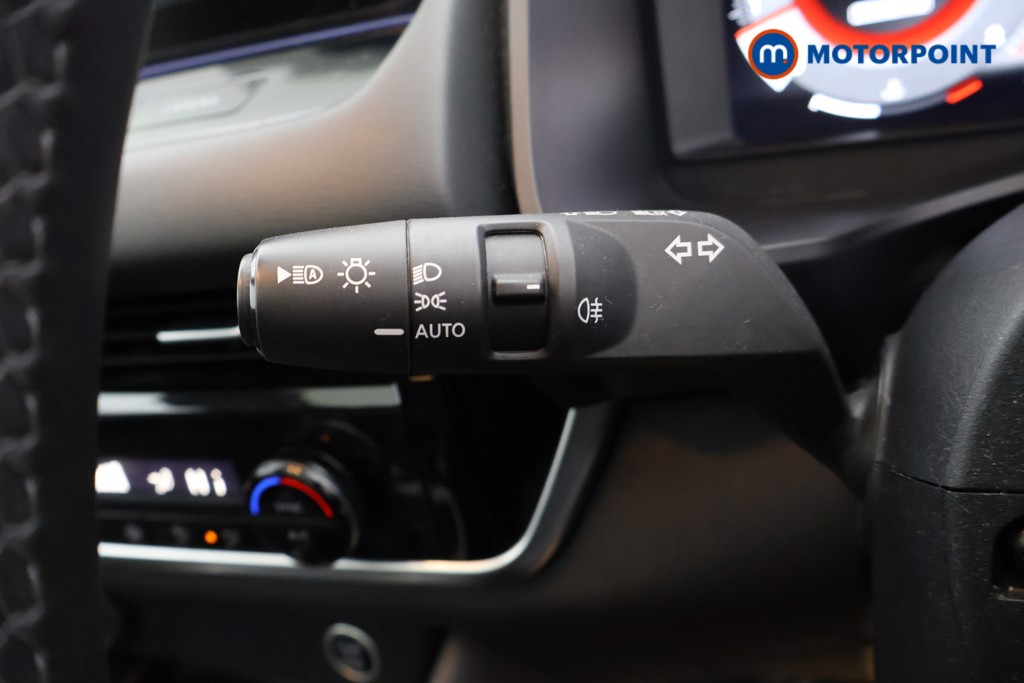 Nissan Qashqai N-Connecta Manual Petrol SUV - Stock Number (1608473) - 10th supplementary image