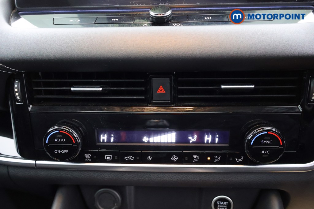 Nissan Qashqai N-Connecta Manual Petrol SUV - Stock Number (1608473) - 14th supplementary image